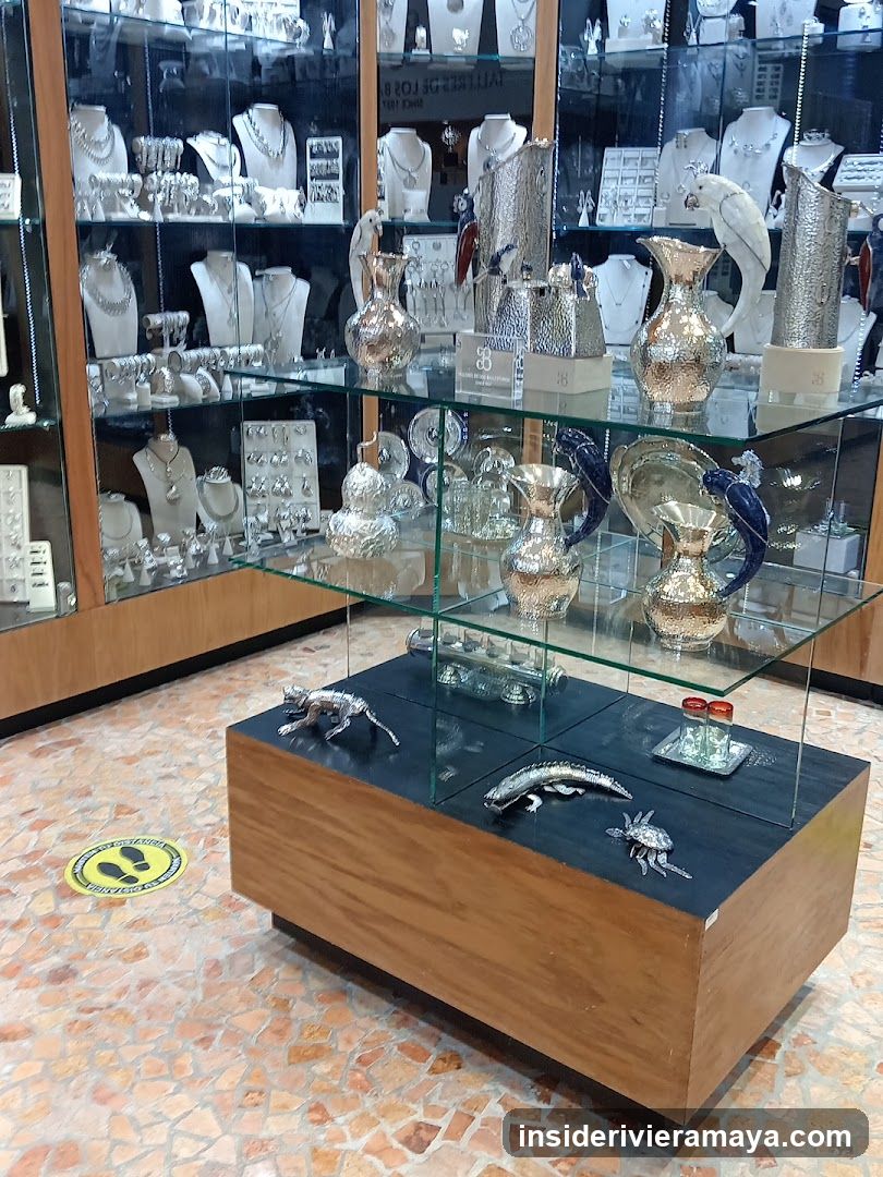 Jewelry Store Display
