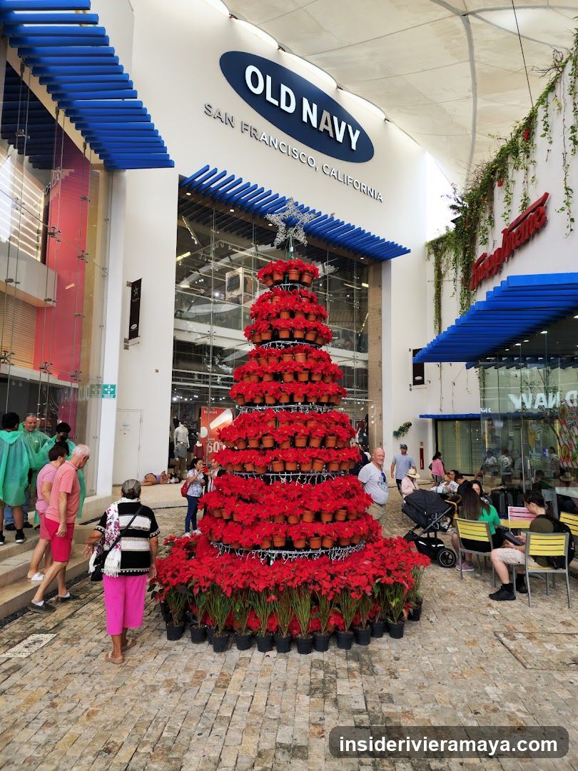 Fullsand Paseo del Carmen, Shopping Mall