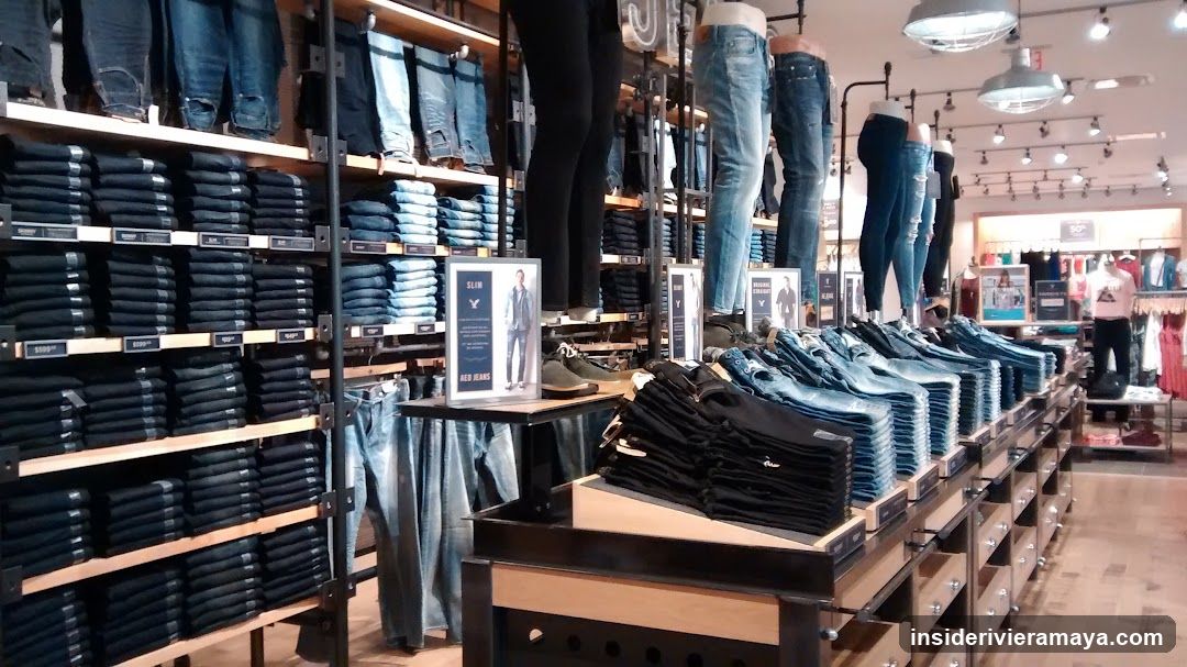 Jeans Retail Store Interior