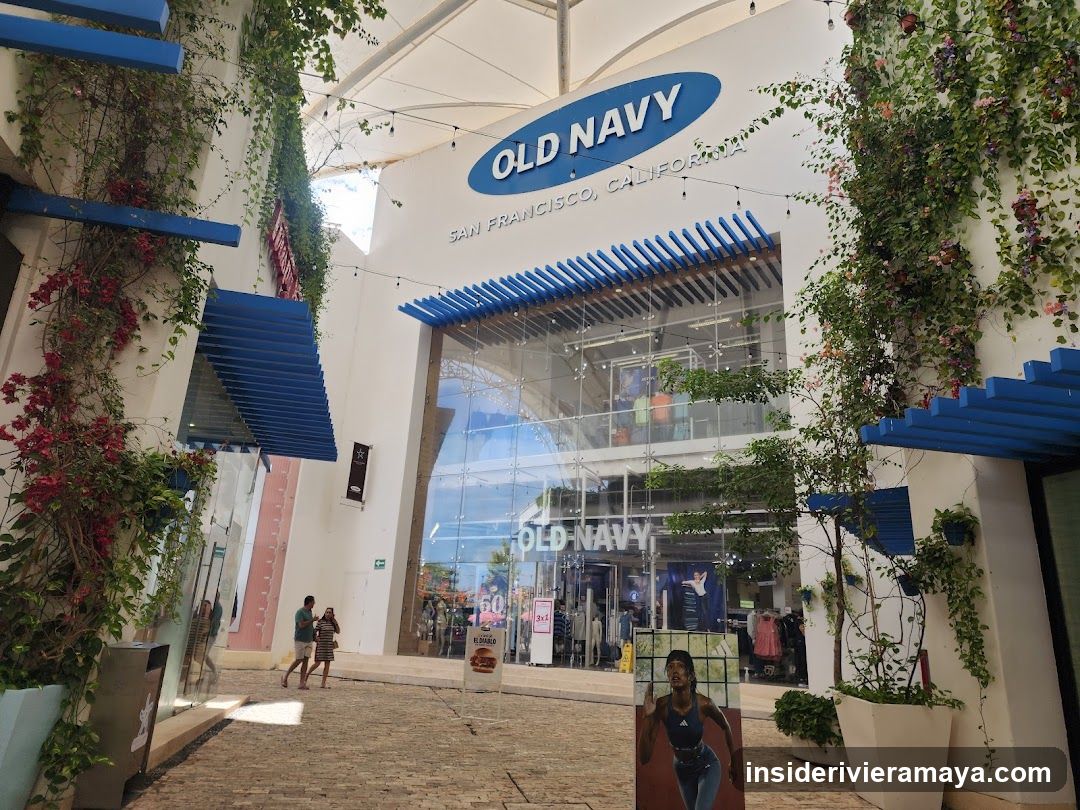 Old Navy Storefront