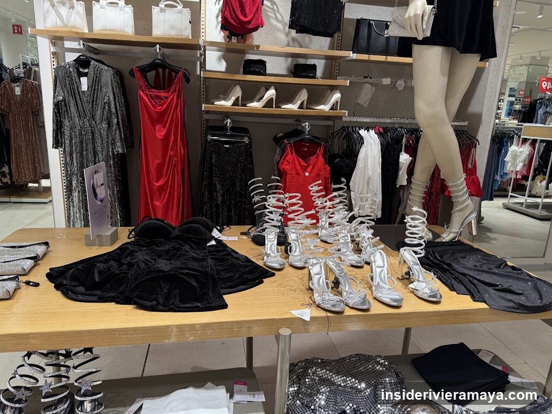 Retail Clothing Display